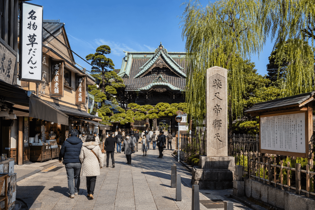下町の人情が息づく葛飾区の寺院で紡ぐ、家族の絆と人生の節目